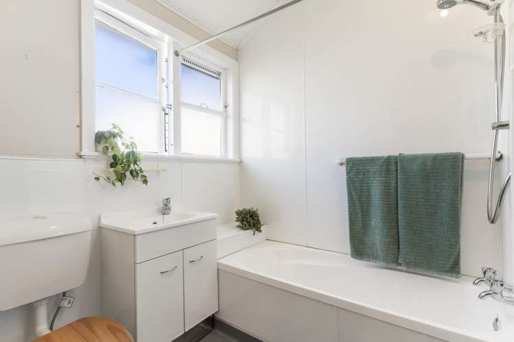 24 Empire Road Devonport_7