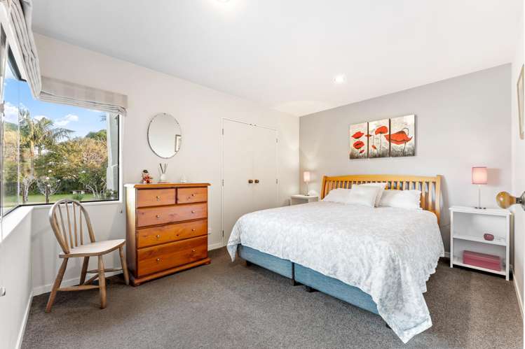 5 Riverside Drive Point Wells_14