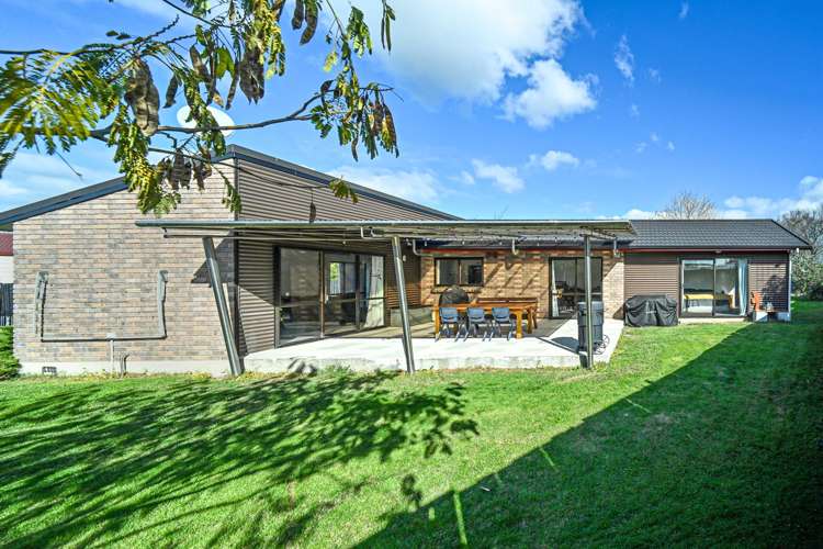 917 Collinge Road Mayfair_1