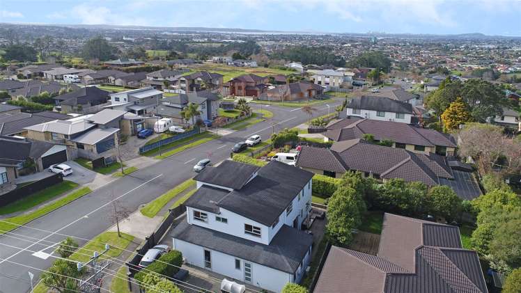 114 Lake Panorama Drive Henderson Valley_40