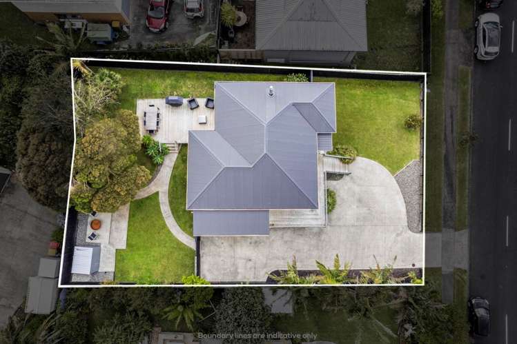 7 Polkinghorne Drive Manly_20