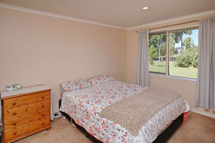 24 Leith Drive Loburn_12