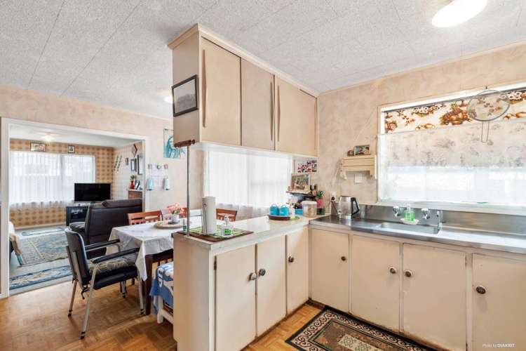 92 Kayes Road Pukekohe_6