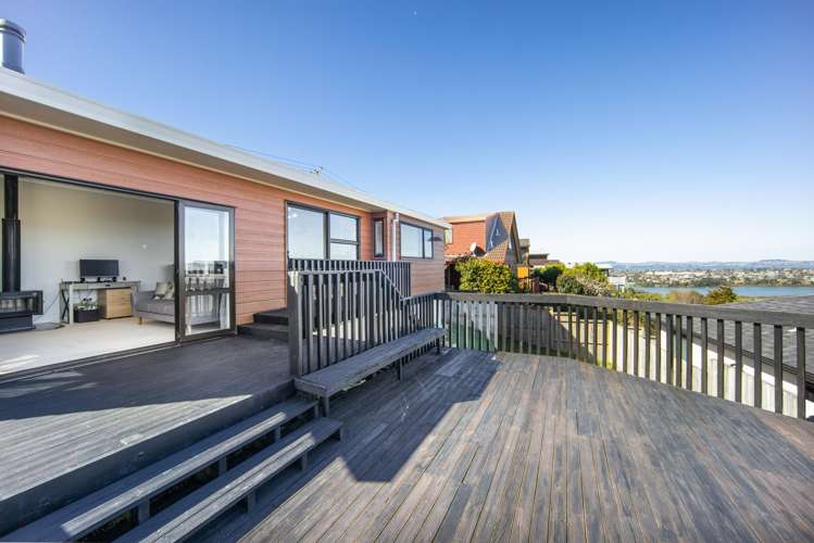 87 Luckens Road West Harbour_12
