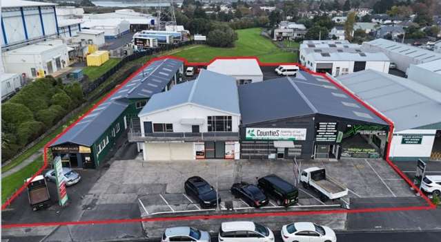 Refurbished Commercial Space On Main Arterial