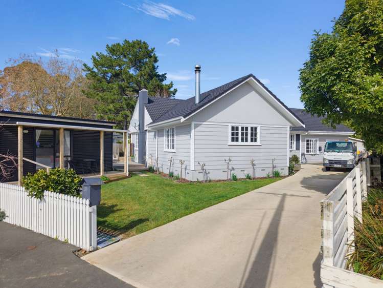 35 Fitzroy Avenue Fitzroy_33