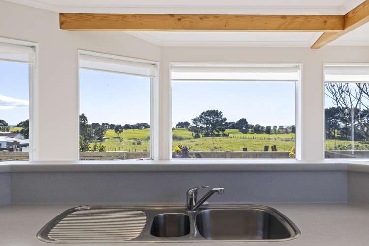 2/13 Chatswood Grove Fitzroy_17