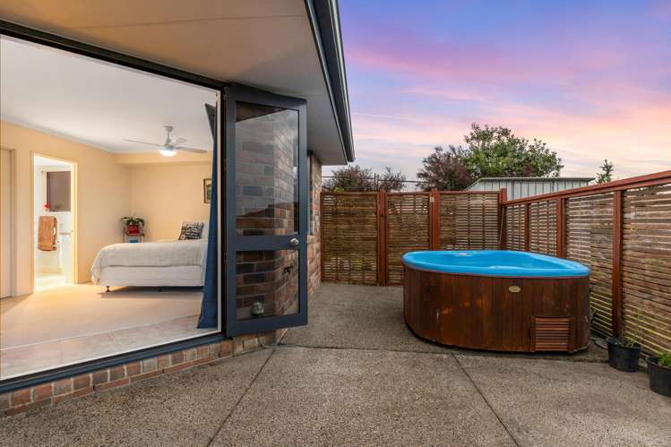 41 Roberta Crescent Orewa_7