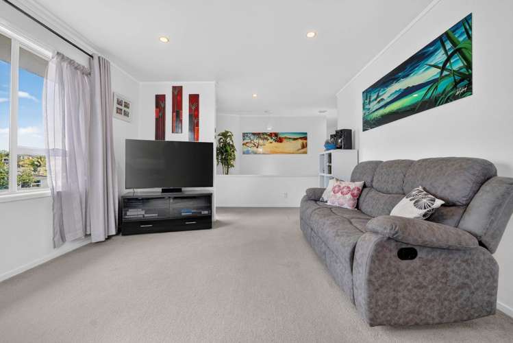 92 Rosario Crescent Red Beach_15