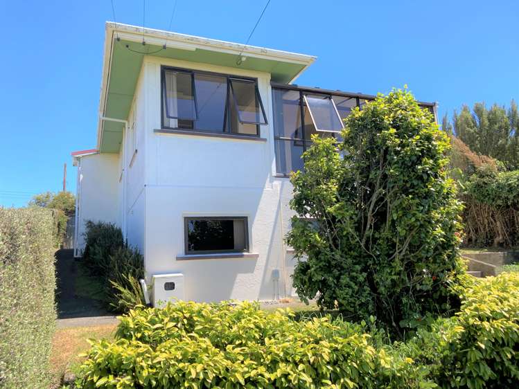 75 Mould Street Waitara_21