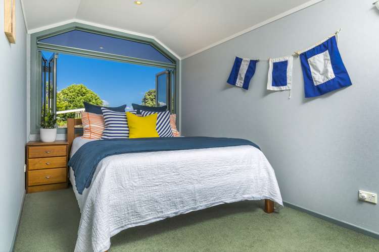 122 Vauxhall Road Narrow Neck_21