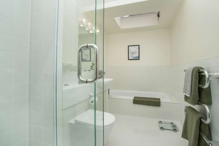 2/6 Sarsfield Street Herne Bay_9