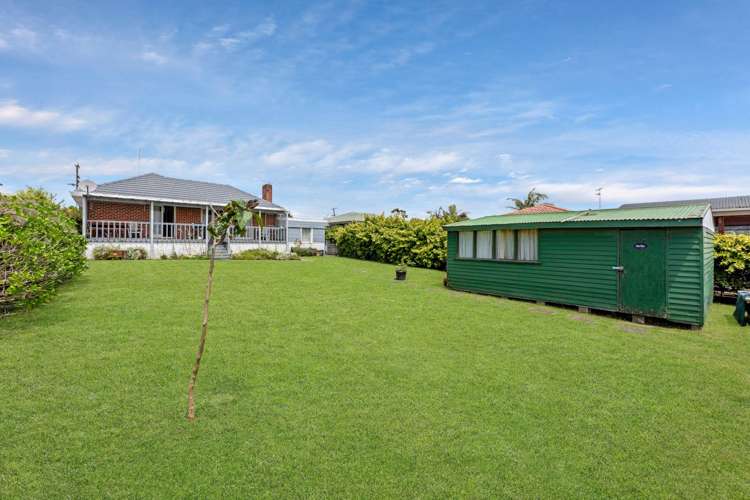 4 Royal View Road Te Atatu South_6