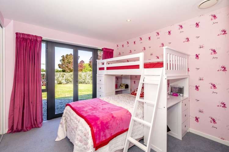 31 Davis Road Lincoln_16