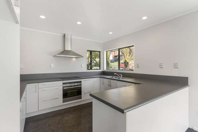 5 Meynell Court Glen Eden_1