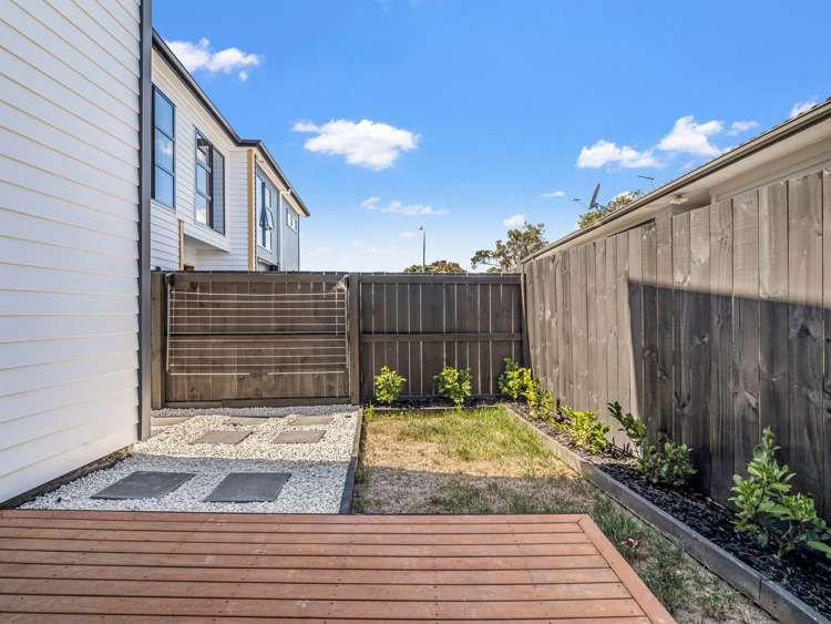 2B Mayflower Close Mangere East_12