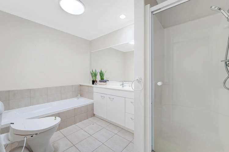 11 Fernbrook Close Burswood_8