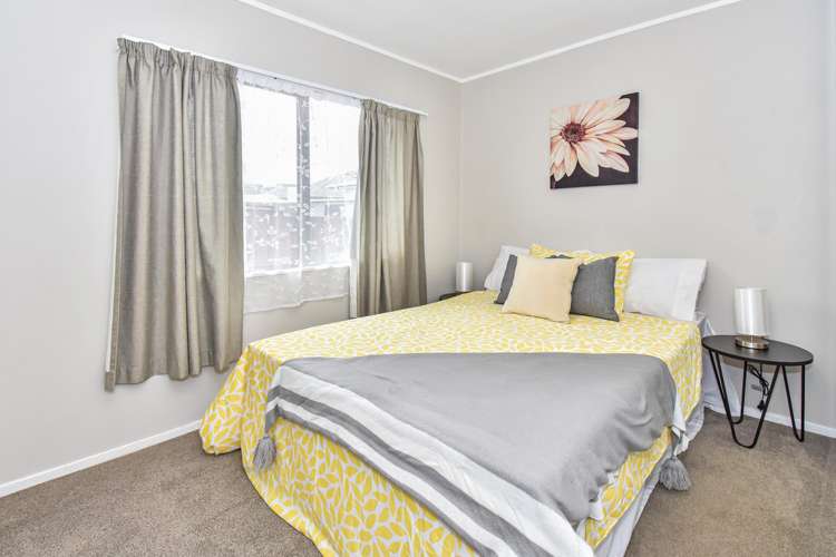 2/28 Gloucester Road Manurewa_6