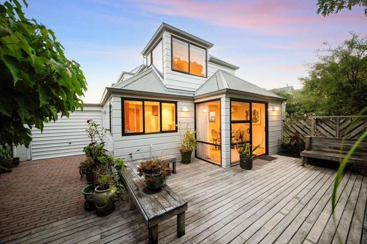 34 Queens Parade Devonport_19