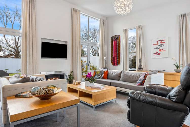 8 Koromiko Street Saint Martins_5