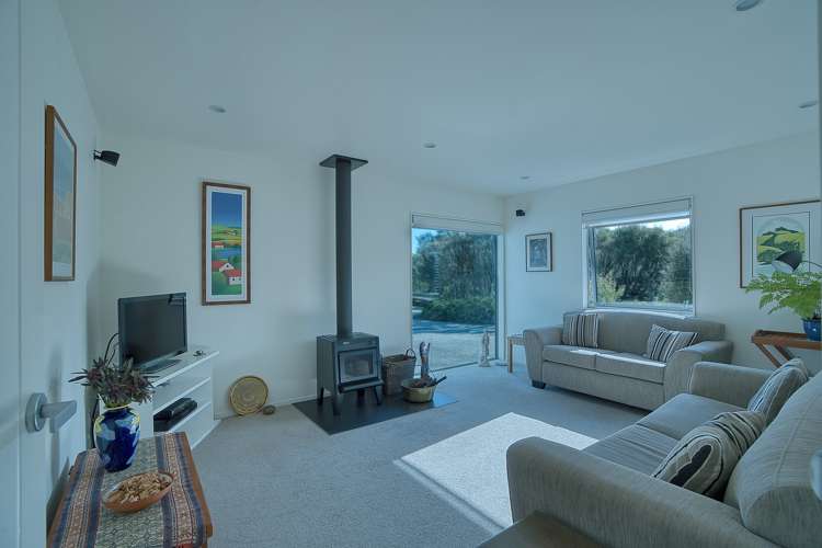 192 Keogans Road Hokitika_17