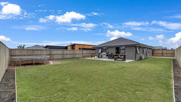 46 Chambers Avenue Woodend_12