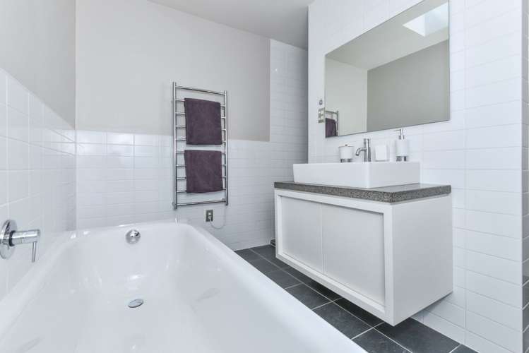 52a Codrington Crescent Mission Bay_18