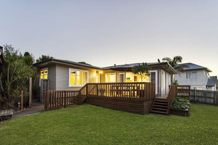 230b Te Atatu Road Te Atatu South_17