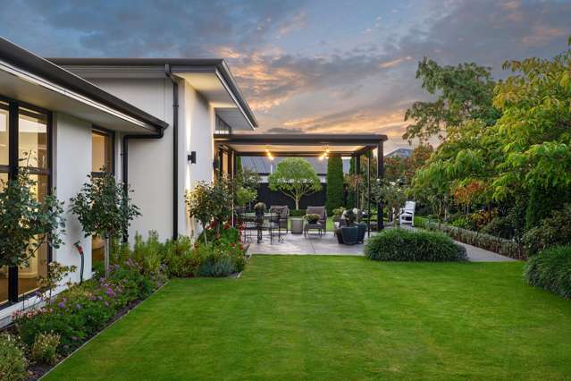 4 Carnaveron Drive Lincoln_2