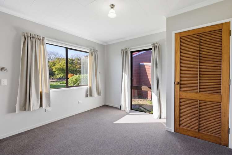 14 Dunn Street Egmont Village_9