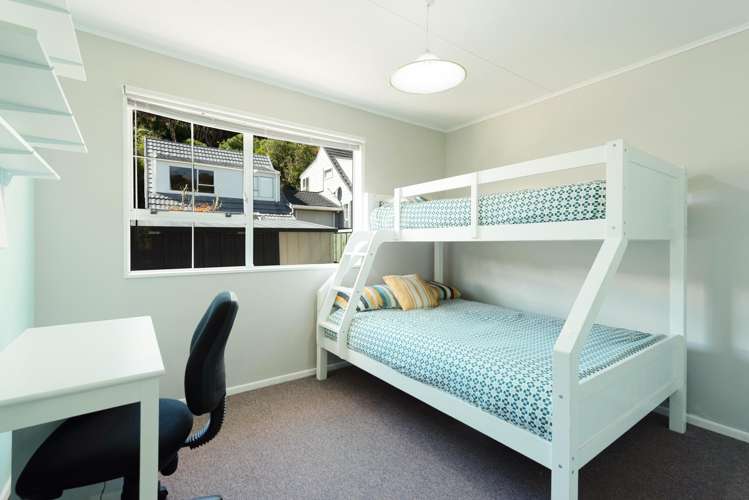 1/19 Yarrow Place Papakowhai_13