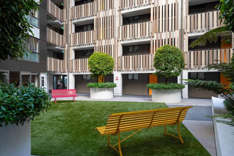 101/5 Howe Street Auckland Central_17