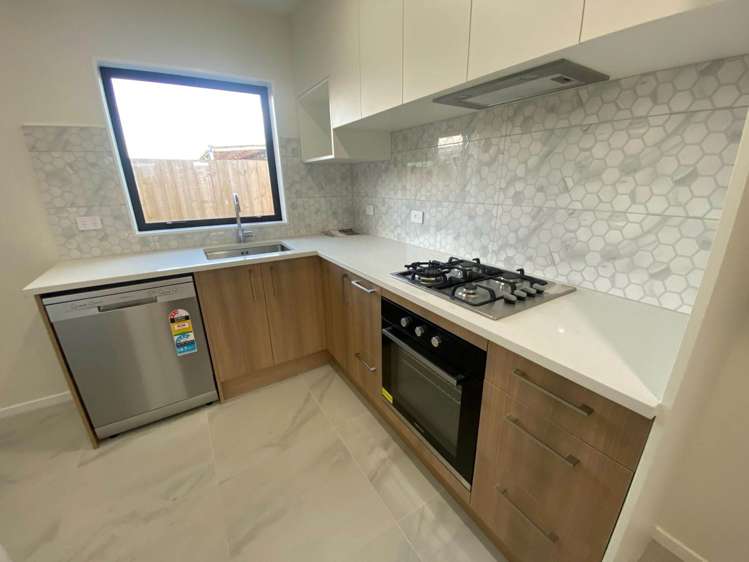 3/32 Beaumonts Way_0