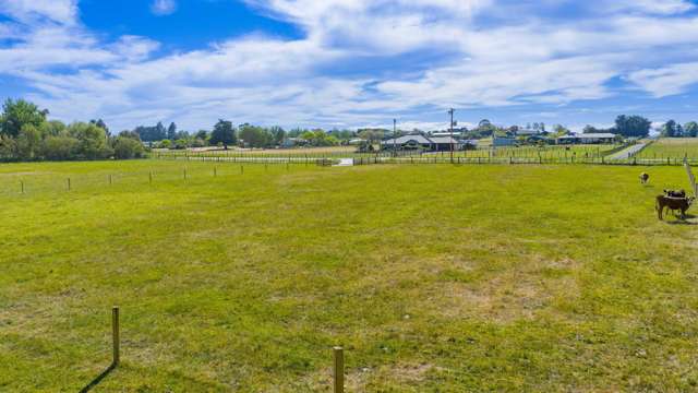 330 and 328 Racecourse Road Waipukurau_4