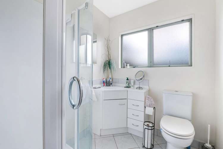 100 Caribbean Drive Unsworth Heights_18