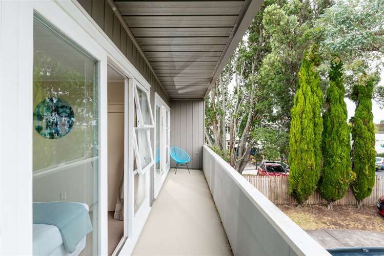 1/26 Otakau Road Milford_7