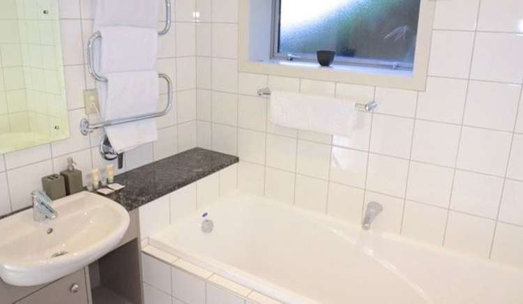 69 Hensman Road Queenstown_6