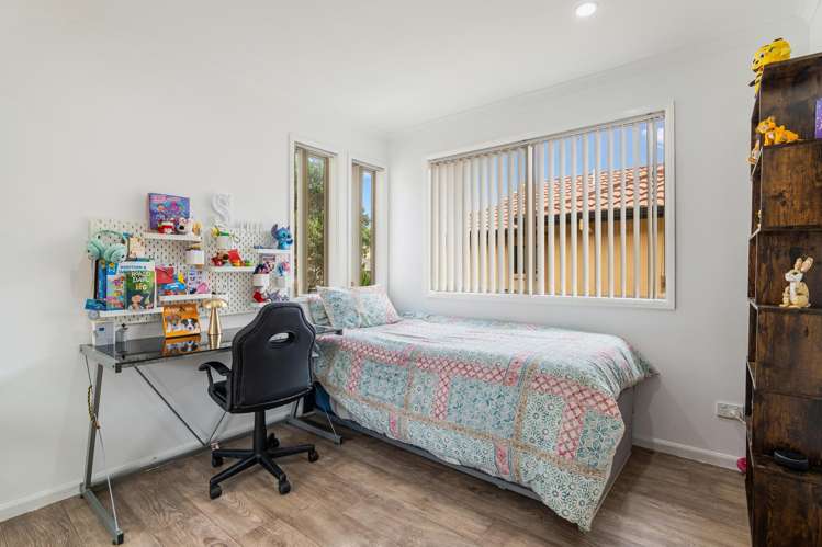 8 Quarter Deck Lane Gulf Harbour_11