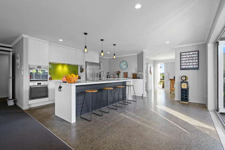 42 West Thompson Street_2