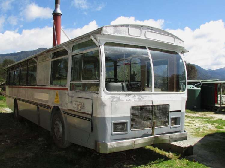 1712 State Highway 7 Moana / Lake Brunner_48