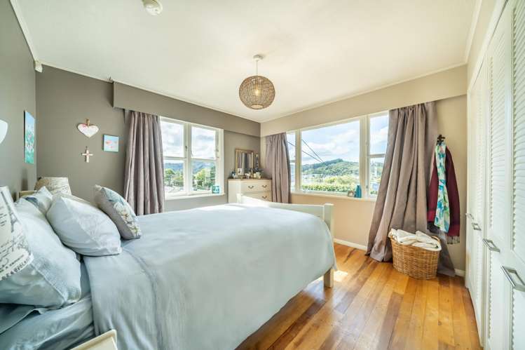 121 Wainuiomata Road Wainuiomata_13