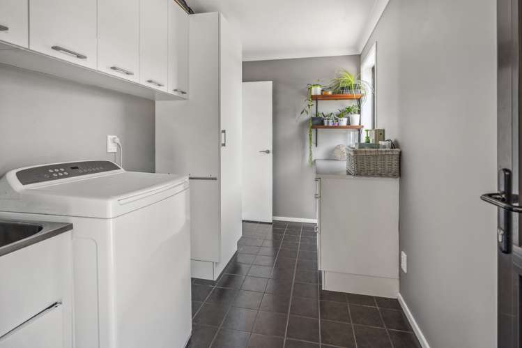 71 Loch Views Road Acacia Bay_22