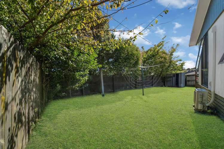 1/79A Colwill Road Massey_11