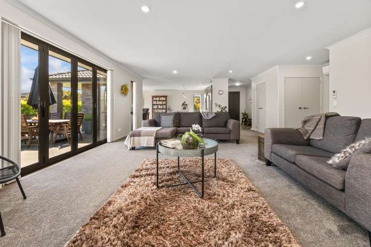 1 Simpson Crescent Raumati Beach_7