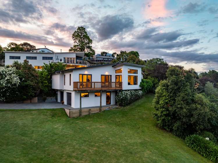 15 Te Mata Peak Road Havelock North_16