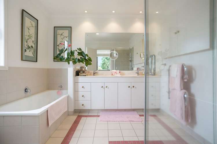 8 Arran Road Chartwell_13