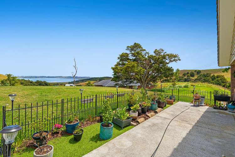 3390C Kaipara Coast Highway Glorit_22
