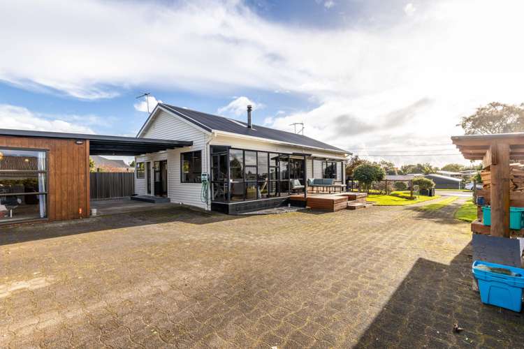 19 Takiroa Street Urenui_23