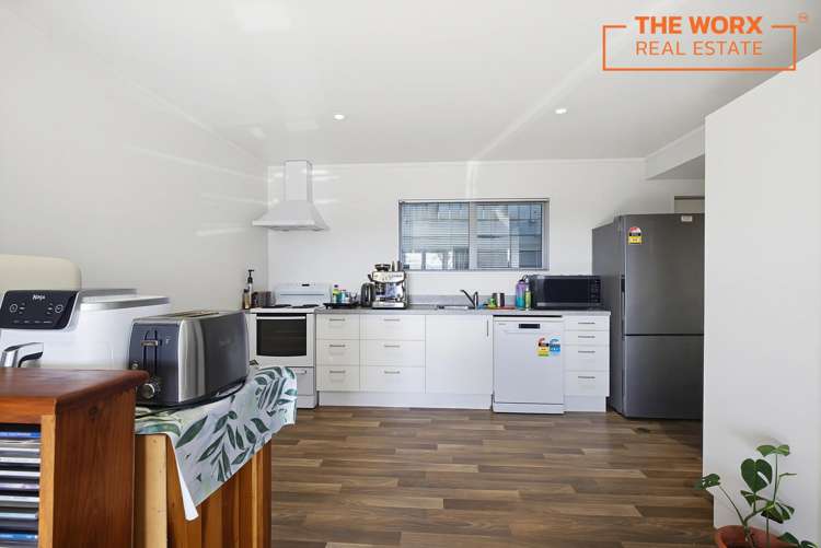 4/8 Middleton Road Johnsonville_8