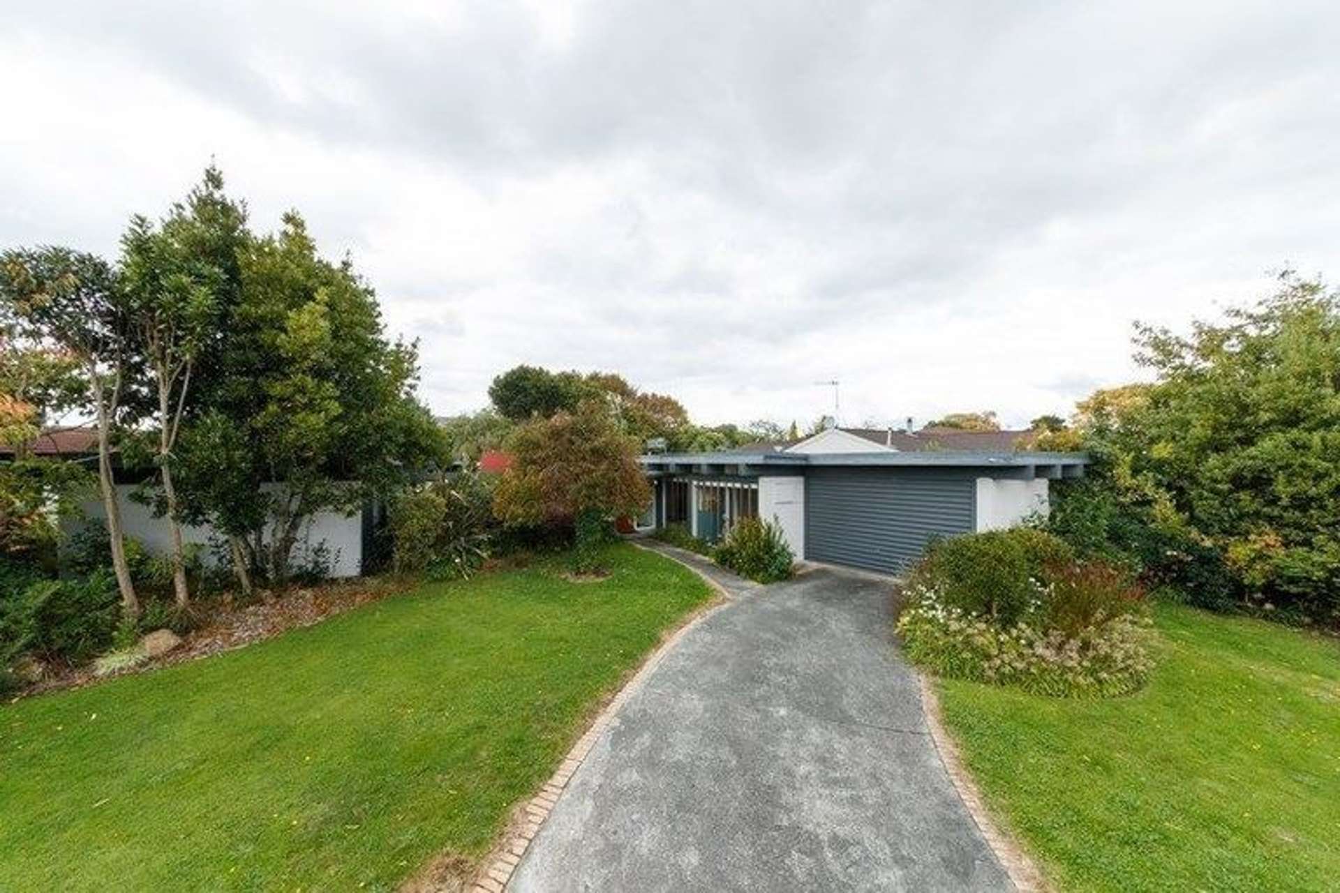 16 Truscott Grove Awapuni_0